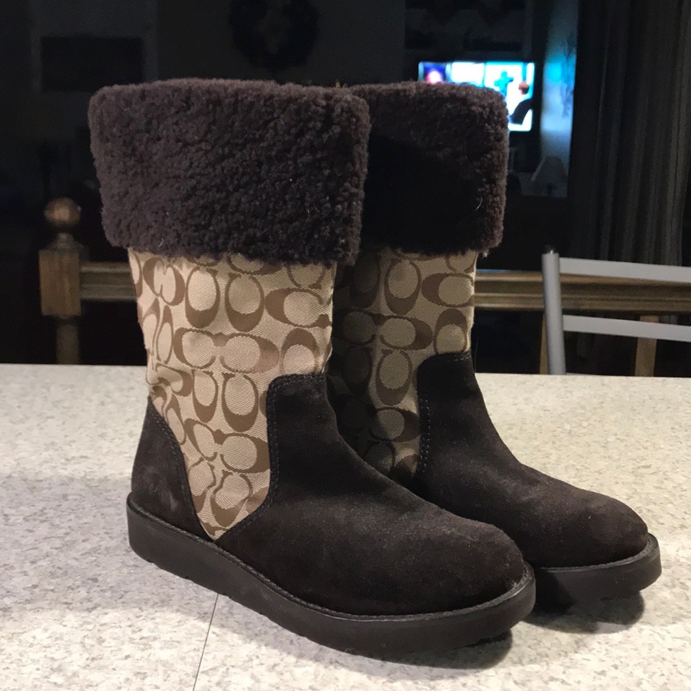 Coach boots